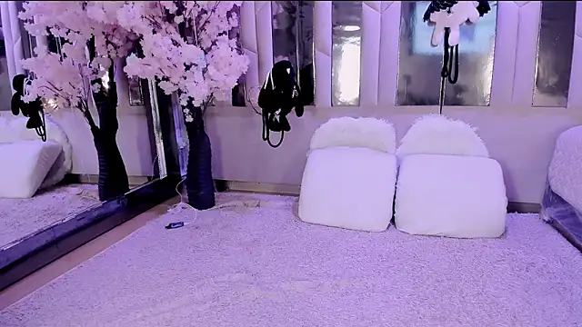 BizzyNoar online show from 11/12/25, 04:46