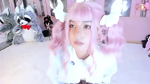 BizzyNoar online show from 03/10/26, 07:13