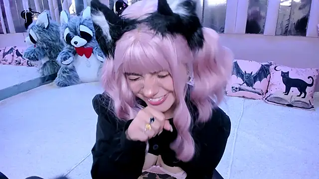 BizzyNoar online show from 03/29/26, 06:35