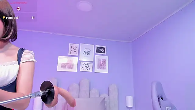 lucrecia sucker online show from 10/05/25, 07:34