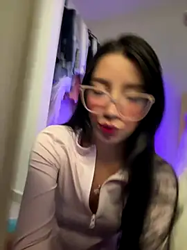 Min junn online show from 10/01/25, 02:17