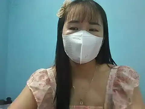 AmyChan99 online show from 11/10/25, 12:15