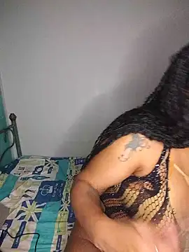 Queen Amara online show from 05/21/26, 03:57