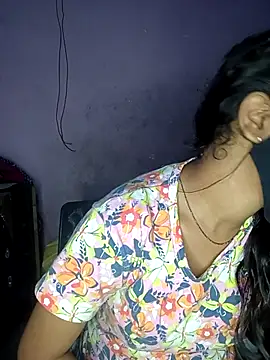 Komal-Rajput online show from 11/29/25, 11:30