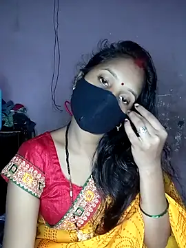 Komal-Rajput online show from 12/16/25, 04:34