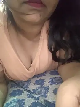 bitch-horny online show from 09/08/25, 05:12