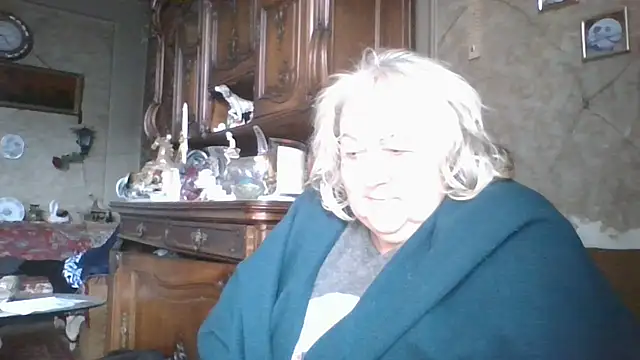 Lala-Love56 online show from 10/25/25, 05:26