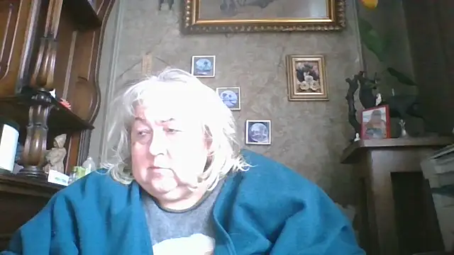 Lala-Love56 online show from 10/28/25, 07:12