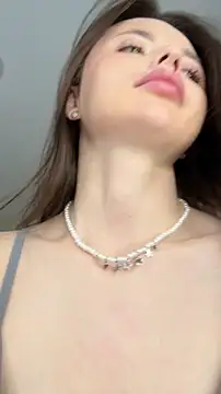 OliviaKis  online show from 05/06/26, 08:08