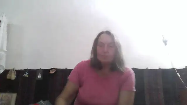 Snapshot of AnnaLive570 chatting on 07/17/26, 04:08 AnnaLive570 online show from 07/17/26, 04:08