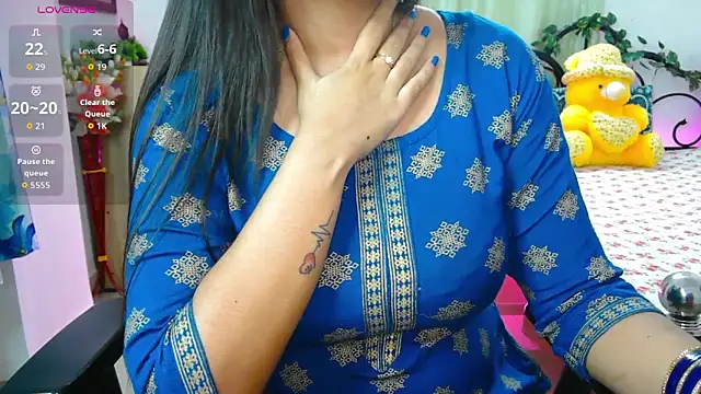 WildDimpi 0 online show from 09/25/25, 12:14