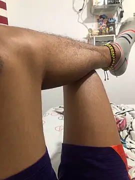 elpeluchenegroxxx3 online show from 02/23/26, 03:37