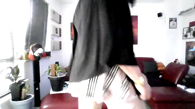 hellgirl1980 online show from 09/09/25, 04:39