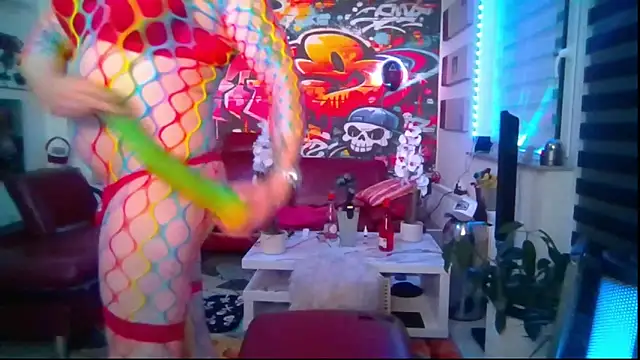 hellgirl1980 online show from 05/12/26, 02:41