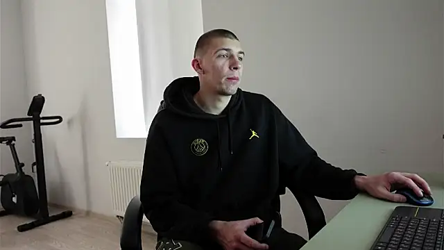 Ryan Dozer online show from 04/19/26, 06:24