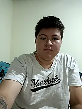 Snapshot of Noha_Whiitee chatting on 09/24/25, 01:42 Noha Whiitee online show from 09/24/25, 01:42