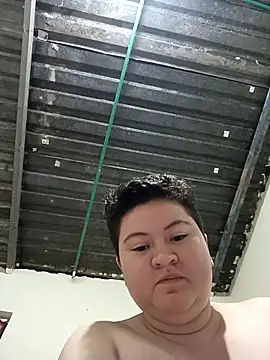 Snapshot of Noha_Whiitee chatting on 09/27/25, 01:21 Noha Whiitee online show from 09/27/25, 01:21