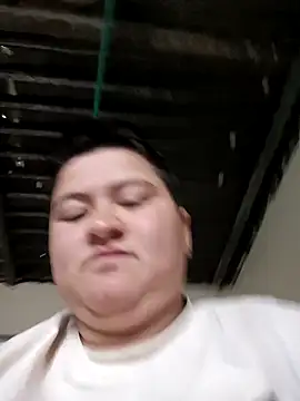 Snapshot of Noha_Whiitee chatting on 11/14/25, 09:46 Noha Whiitee online show from 11/14/25, 09:46