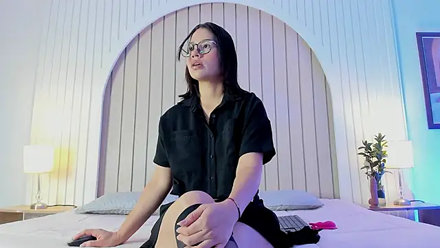 maria gil online show from 02/21/26, 11:33