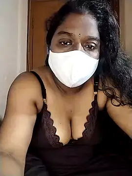 Snapshot of Angel_6531 chatting on 02/19/26, 05:42 Angel 6531 online show from 02/19/26, 05:42