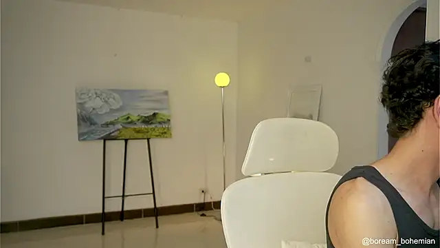 Snapshot of boream chatting on 09/30/25, 01:05 boream online show from 09/30/25, 01:05