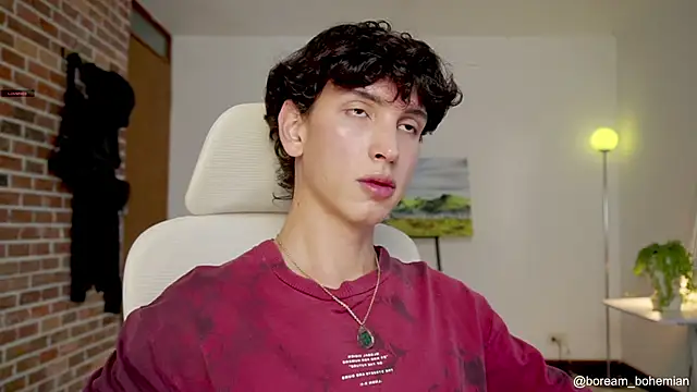 Snapshot of boream chatting on 10/28/25, 03:14 boream online show from 10/28/25, 03:14