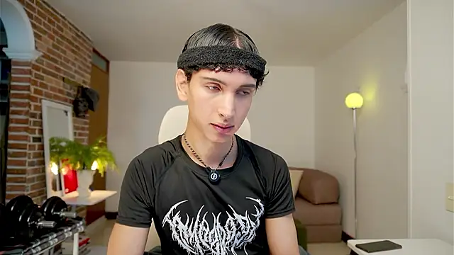 Snapshot of boream chatting on 02/02/26, 02:05 boream online show from 02/02/26, 02:05