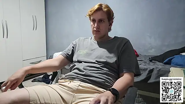 vinialnc online show from 09/14/25, 03:49