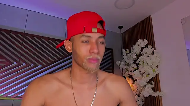 Snapshot of B_Wild chatting on 11/26/25, 06:03 B Wild online show from 11/26/25, 06:03