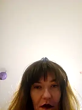 Blossom94 online show from 11/05/25, 05:24