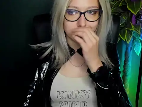 loveHeidi online show from 09/29/25, 06:18