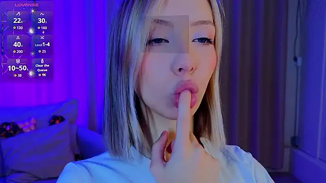 LumMina online show from 03/31/26, 08:59