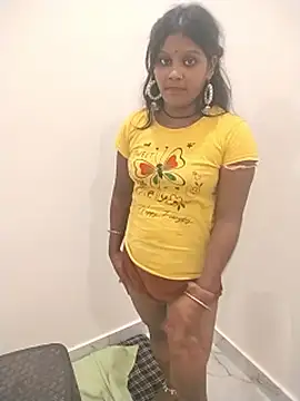 Snapshot of Rashmi_Pathak chatting on 09/11/25, 09:42 Rashmi Pathak online show from 09/11/25, 09:42