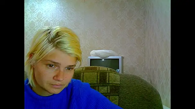 SaraSnow  online show from 11/20/25, 05:56