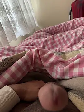 Snapshot of SEX_TANRISII chatting on 12/14/25, 11:37 SEX TANRISII online show from 12/14/25, 11:37