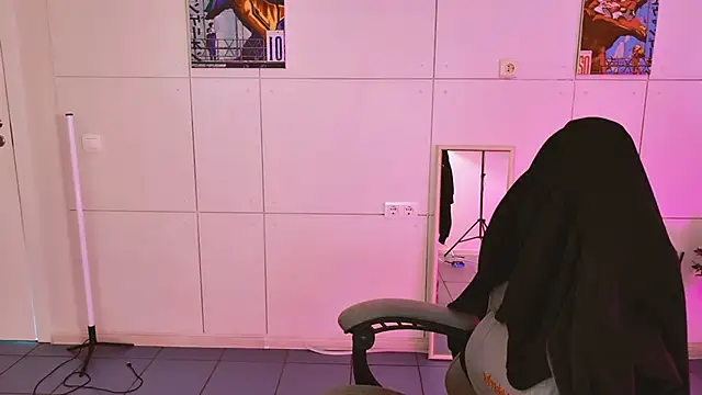 Yoka paradoXXX online show from 03/20/26, 09:14