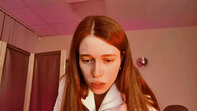 Snapshot of Yoka_paradoXXX chatting on 04/29/26, 05:30 Yoka paradoXXX online show from 04/29/26, 05:30