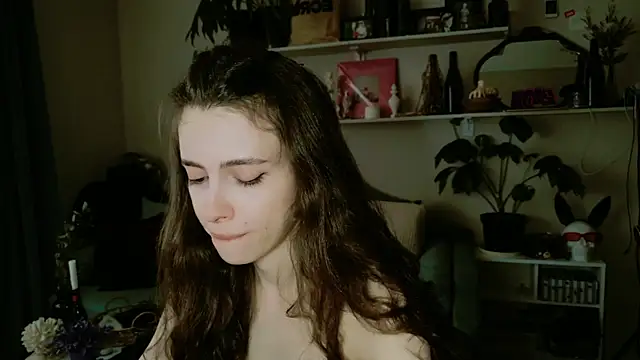 Snapshot of Yoka_paradoXXX chatting on 05/27/26, 10:45 Yoka paradoXXX online show from 05/27/26, 10:45