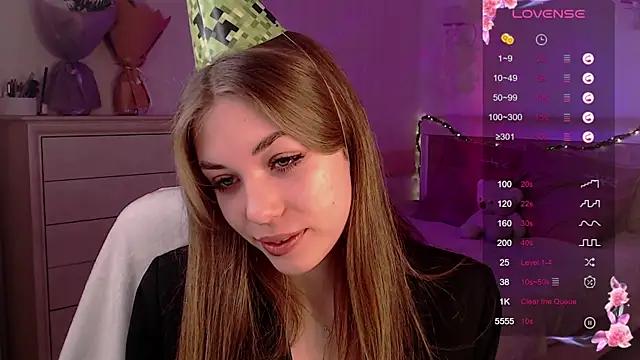 Leila Vanilla online show from 11/13/25, 12:20