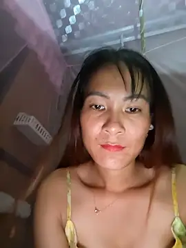 Yumyum kiw online show from 09/15/25, 10:43