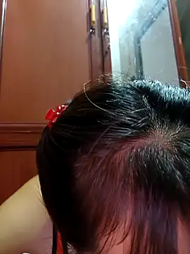 Yumyum kiw online show from 12/20/25, 10:22