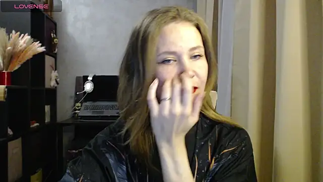 Snapshot of harpermoss chatting on 09/08/25, 06:29 harpermoss online show from 09/08/25, 06:29