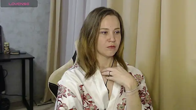 Snapshot of harpermoss chatting on 10/08/25, 07:11 harpermoss online show from 10/08/25, 07:11