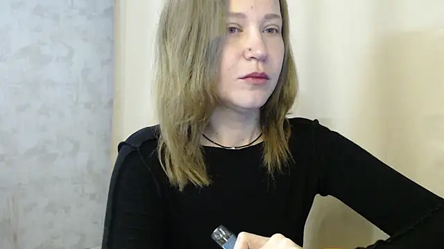 Snapshot of harpermoss chatting on 10/25/25, 10:59 harpermoss online show from 10/25/25, 10:59