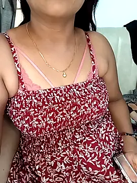 Snapshot of Marathi_rani2 chatting on 04/21/26, 09:04 Marathi rani2 online show from 04/21/26, 09:04