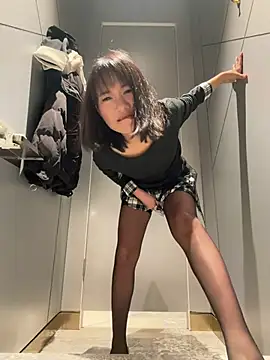 Snapshot of wemroudeyu chatting on 02/09/26, 10:08 wemroudeyu online show from 02/09/26, 10:08