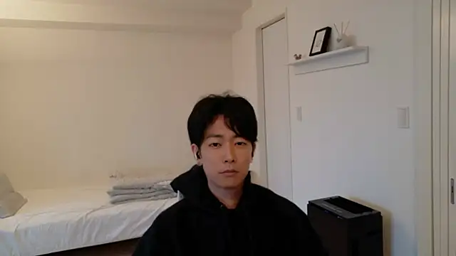 StuddedCatechin online show from 10/20/25, 07:20