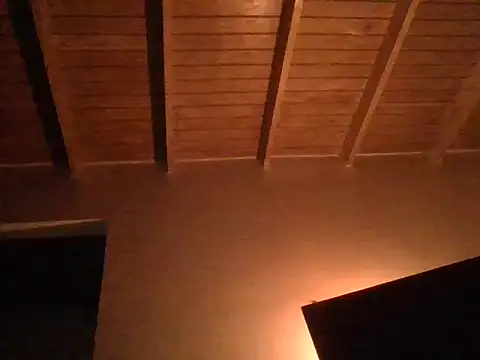 Snapshot of Irresistiblediva chatting on 09/16/25, 01:39 Irresistiblediva online show from 09/16/25, 01:39