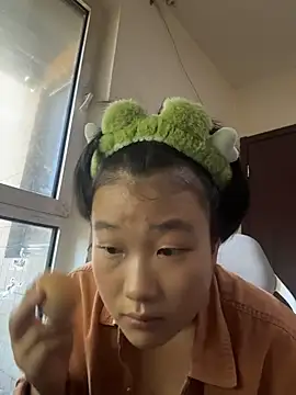 Fengbaby-555 online show from 11/25/25, 05:51