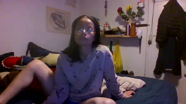 sweethanajapanese online show from 10/31/25, 12:44